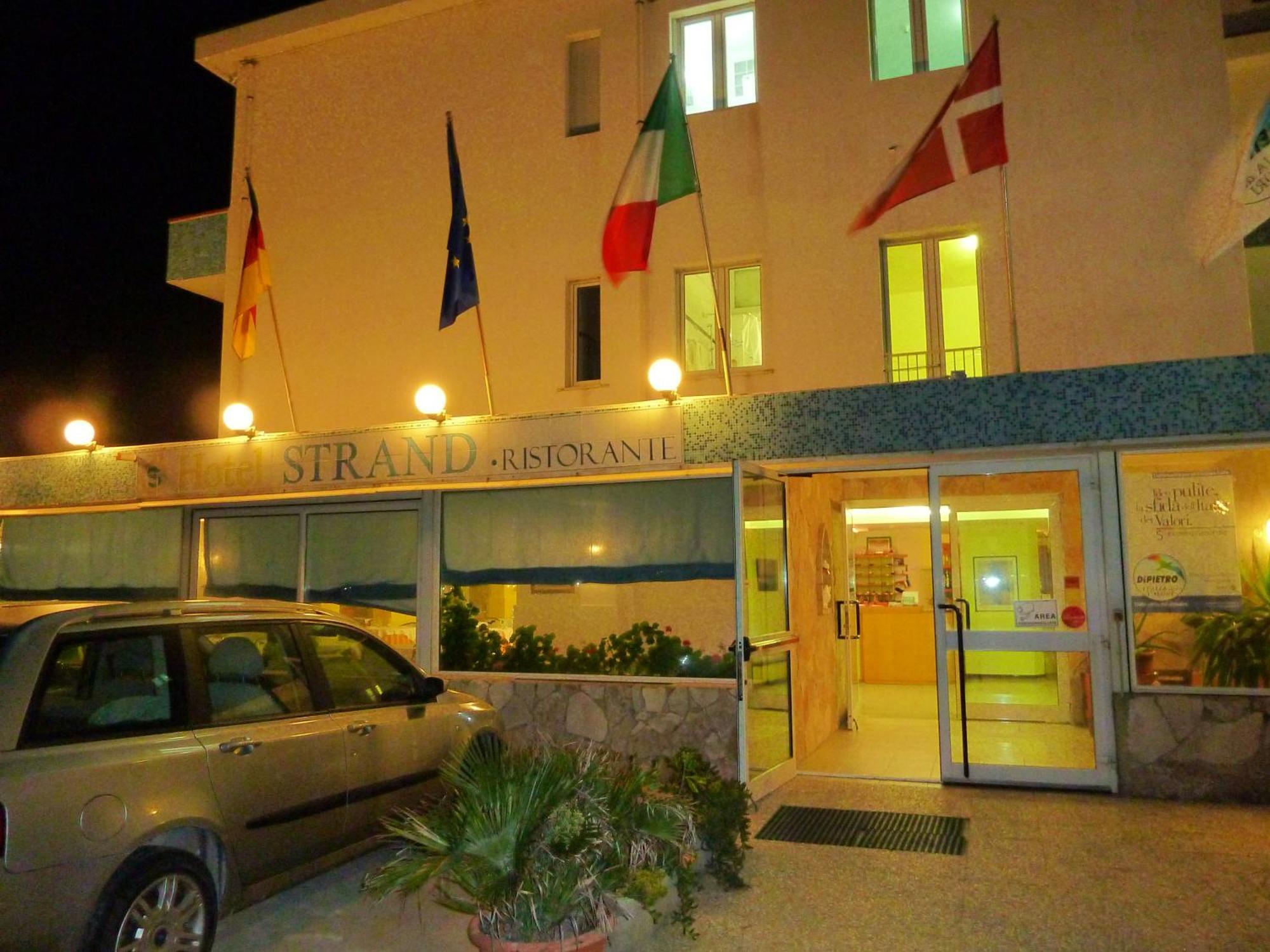 Hotel Strand Marina Di Montenero Exterior photo