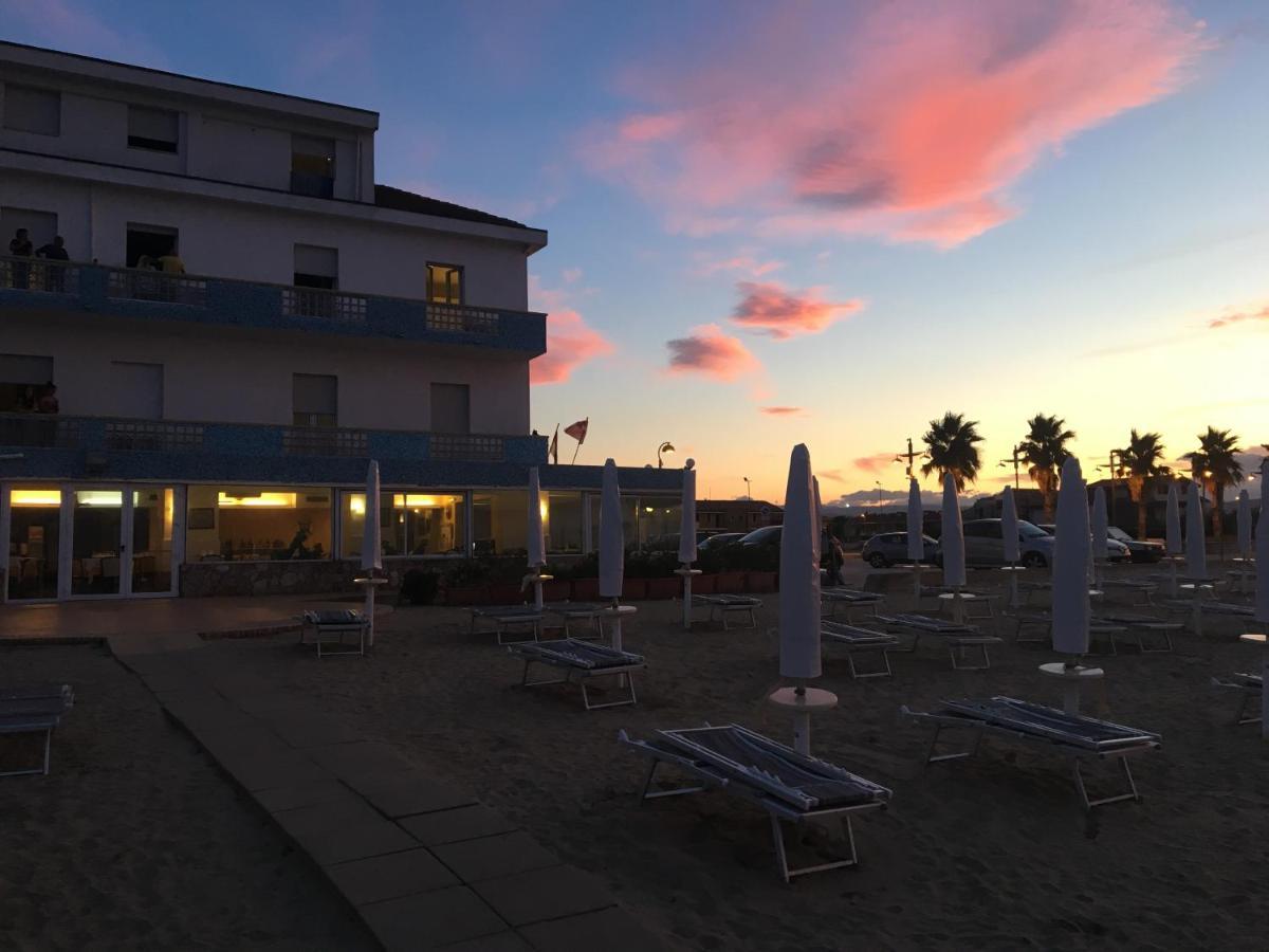 Hotel Strand Marina Di Montenero Exterior photo